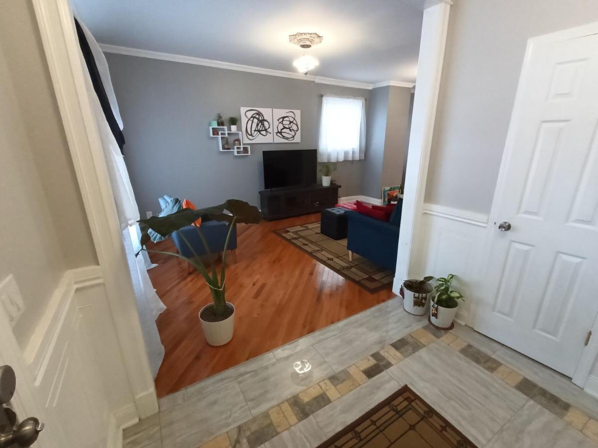 Cozy Updated 3-Br Apartment Near Peace Bridge Buffalo Eksteriør bilde